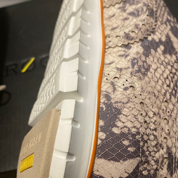 Cole Haan ZEROGRAND Size 10B NWOT - Picture 8 of 11